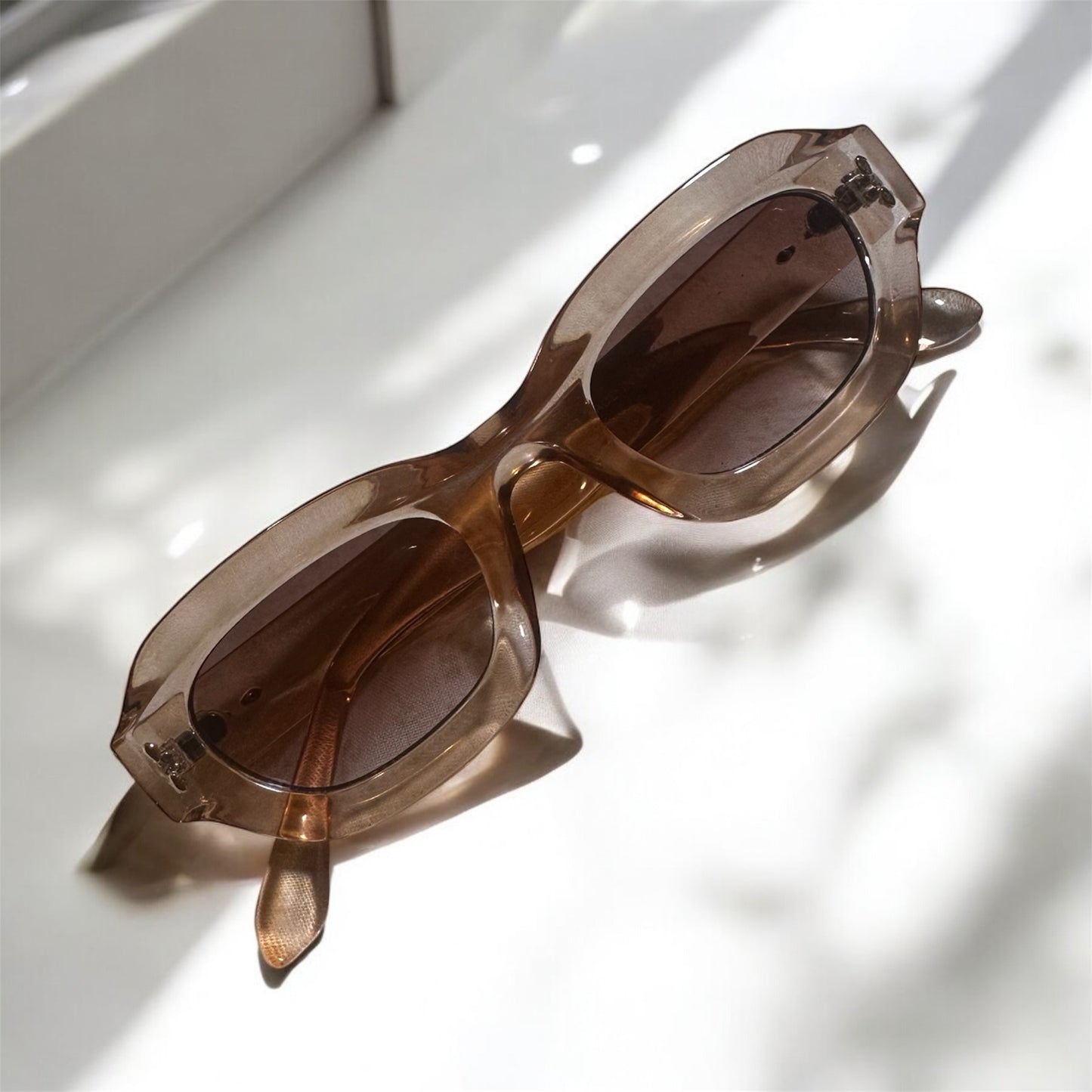 Azura Light Brown